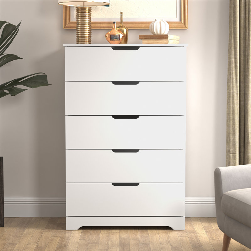 Aroob 5 Drawer 31.5'' W Dresser, Matte White