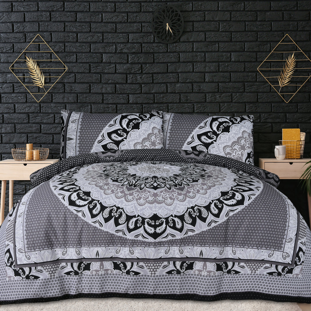 Freya Cotton Blend Geometric Duvet Cover with Pillowcases Included