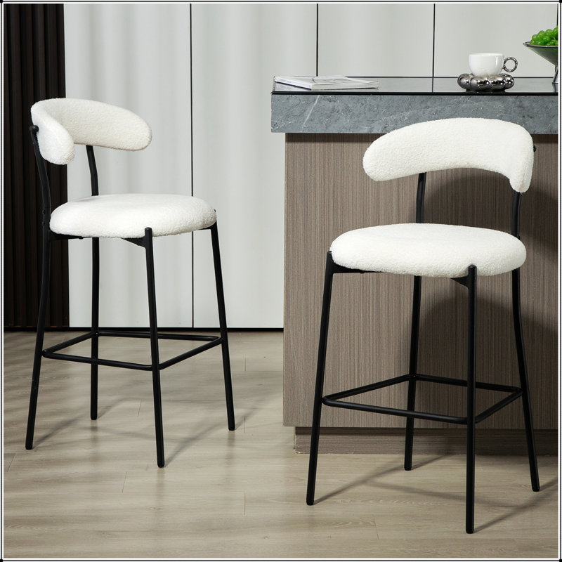 Tabouret de bar 26 po à hauteur de comptoir avec housse en tissu Teddy et îlot de cuisine avec base thermolaquée noire et repose-pieds