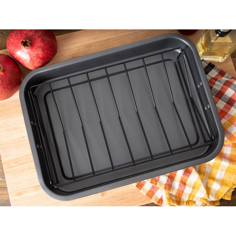 Ovente Oven Roasting Pan Nonstick Carbon Steel Baking Tray with V-Shaped  Design Rack and Carving