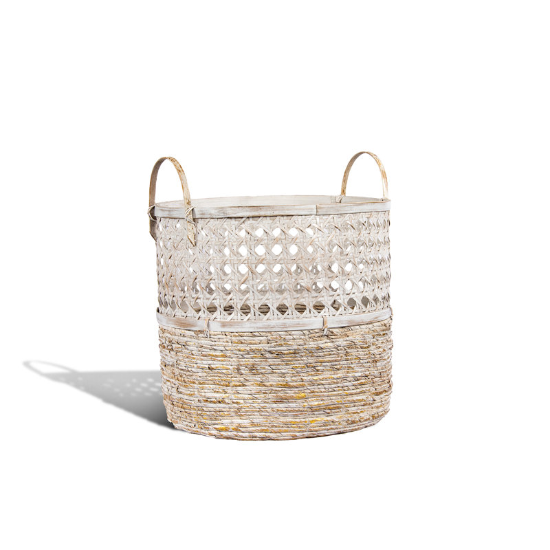 Panier à feuilles de bananier