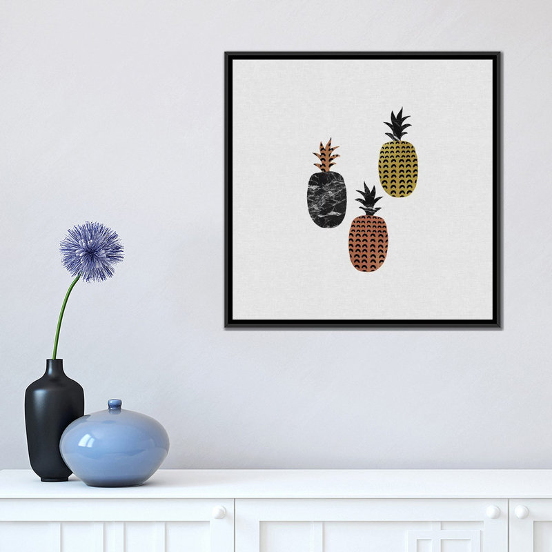 «Scandi Pineapples», impression sur toile, H 18 po x l 18 po x P 1,5 po, Toile encadrée noire, Pas de tapis
