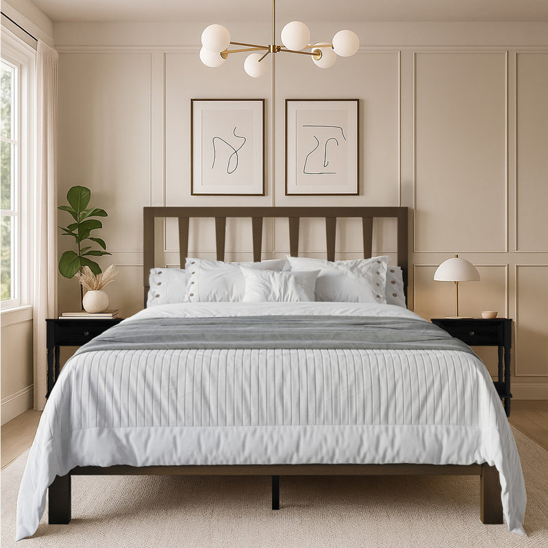 Harwich Queen Solid Wood Platform Bed With 2 Nightstand, Queen, Brown, Black