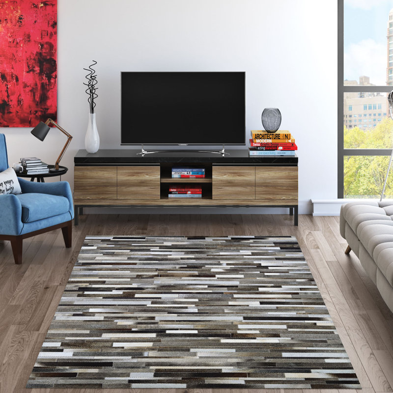 Tapis gris en peau de vache Ashlie, Rectangle 2 pi x 4 pi