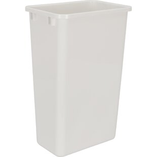Hefty Medium 7.25-Gallons (29-Quart) Clear Base with White Lid