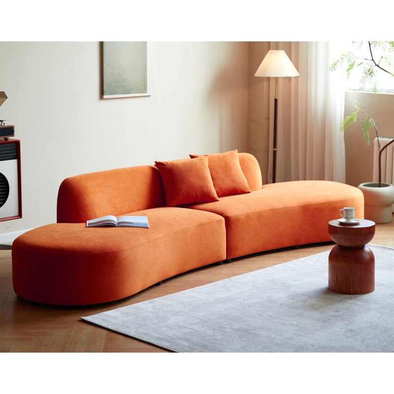 Canapé courbé de 132 po avec coussins décoratifs, Velours orange
