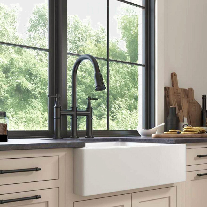 Évier de cuisine de style campagnard / à tablier frontal L 24 po x l 19 po avec bols profonds et surface durable et résistante aux égratignures pour les cuisines modernes