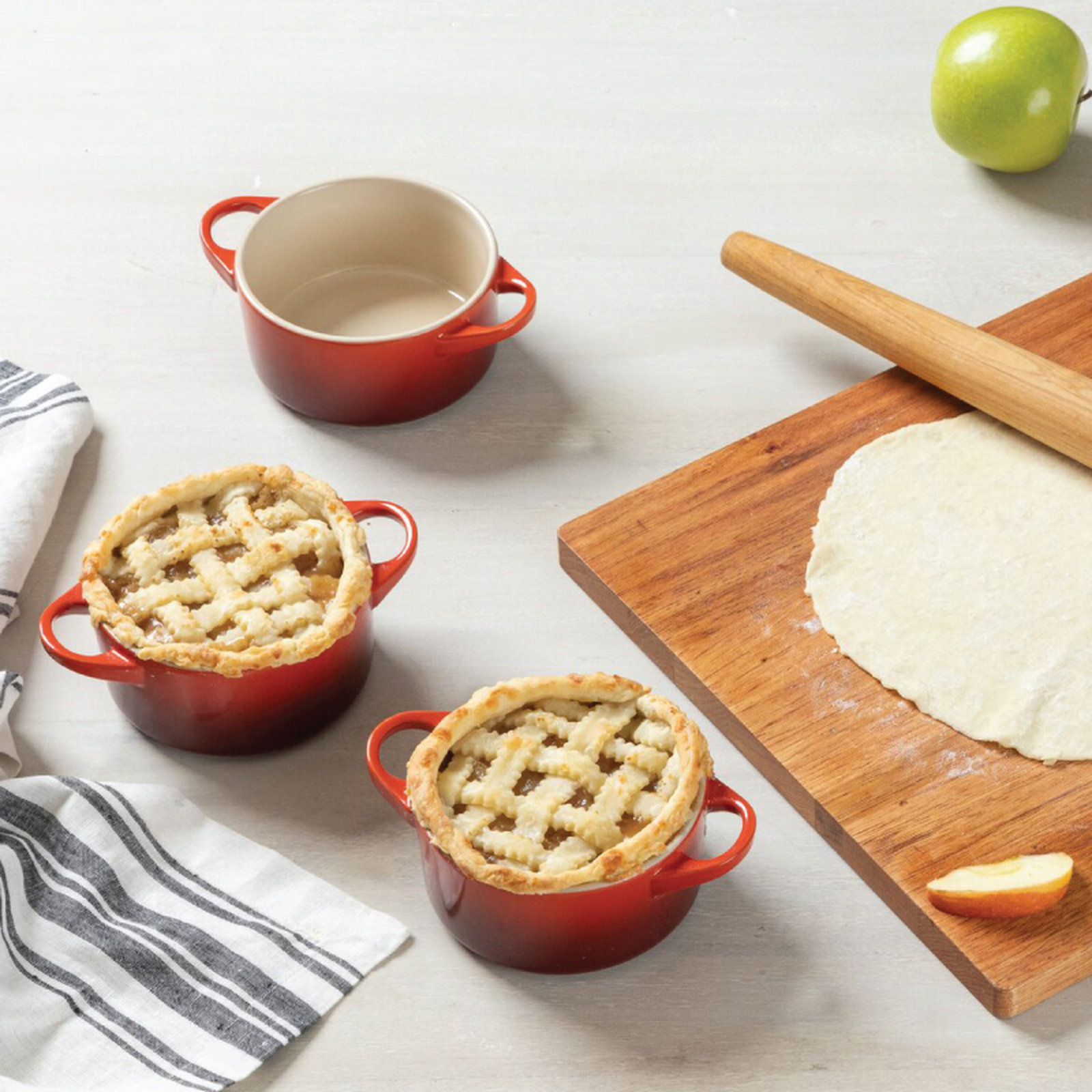 Stoneware Mini Cocotte, Flame