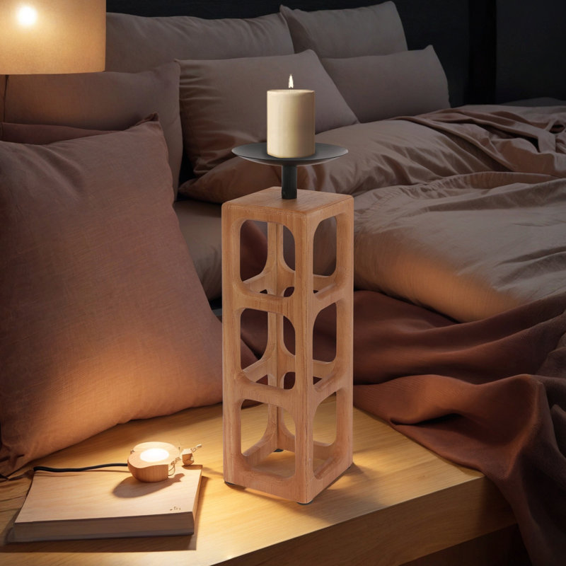 Porte-bougie en bois, Tanné, H 12,75 po x l 4,25 po x P 4,25 po