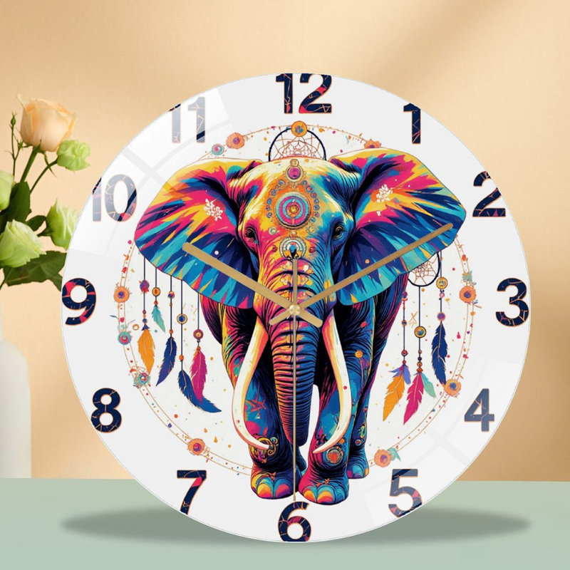 Horloge murale colorée avec éléphant et attrape-rêves