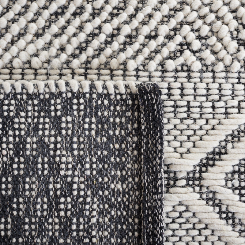 Dessiree Hand Woven Wool And Cotton Geometric Rug, Rectangle 5' x 8'