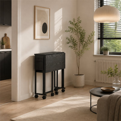 Bureau pliant multifonctionnel avec plateau épais et pochette de rangement en tissu - un bureau d'ordinateur portable idéal pour les bureaux à domicile dans les petits espaces de vie.