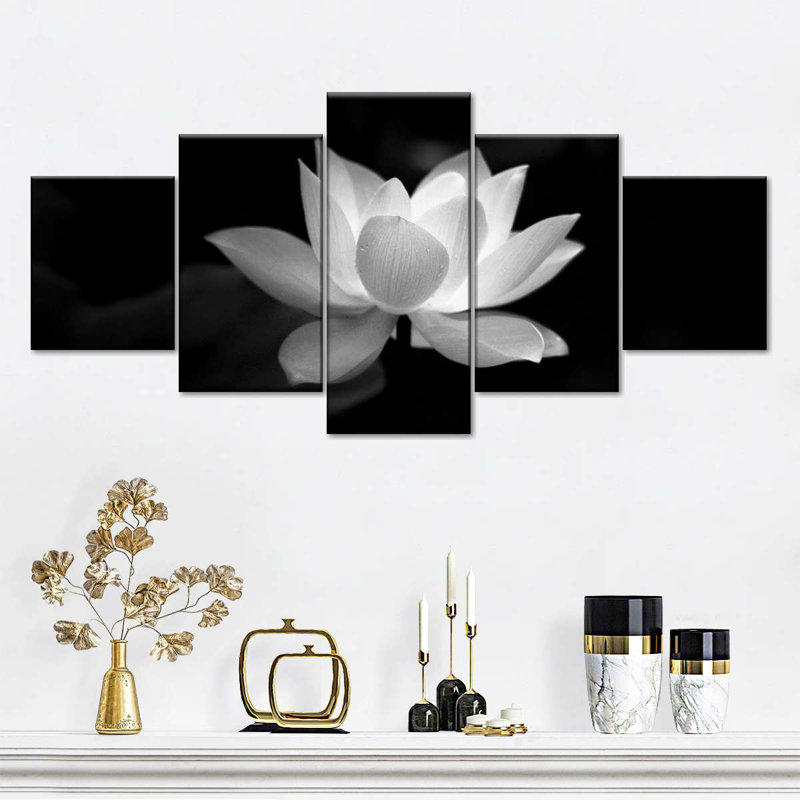 Ensemble de 5 pièces fleurs de lotus monochromes sur toile, H 42 po x l 92 po x P 1,25 po
