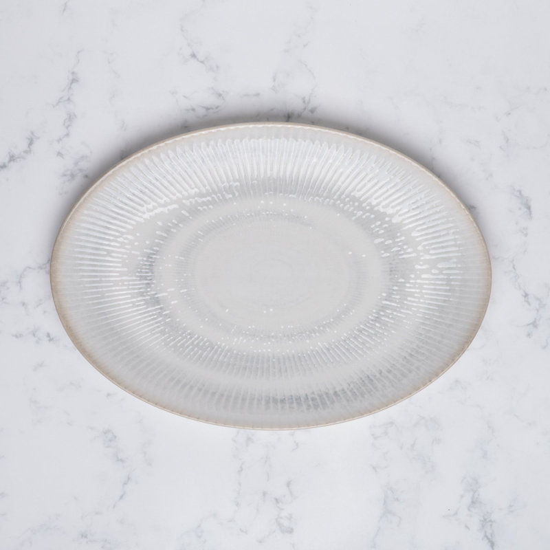 Assiette en porcelaine ovale en titane avec pied, coquille turquoise, 12,6 x 8,8 po