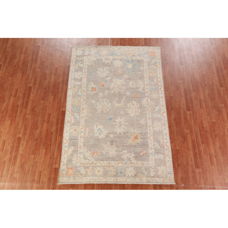 Tapis oriental floral Oushak 6 x 9