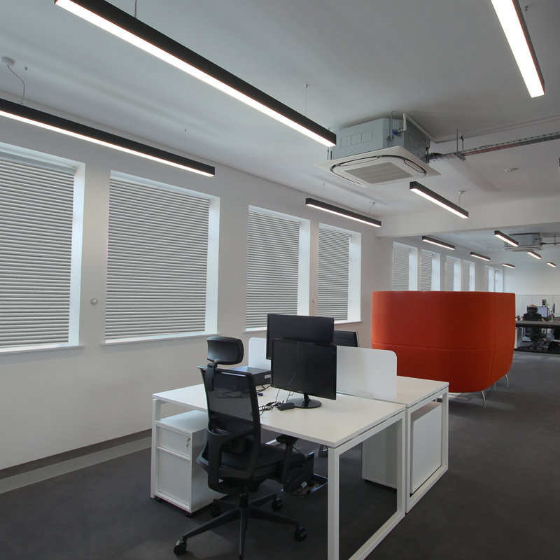 Commercial Grade 100-277V 4' LED Linkable Linear Lights, Dimmable 4600LM 40W, 3CCT, Black