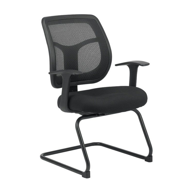 Chaise de bureau noire en filet pivotant