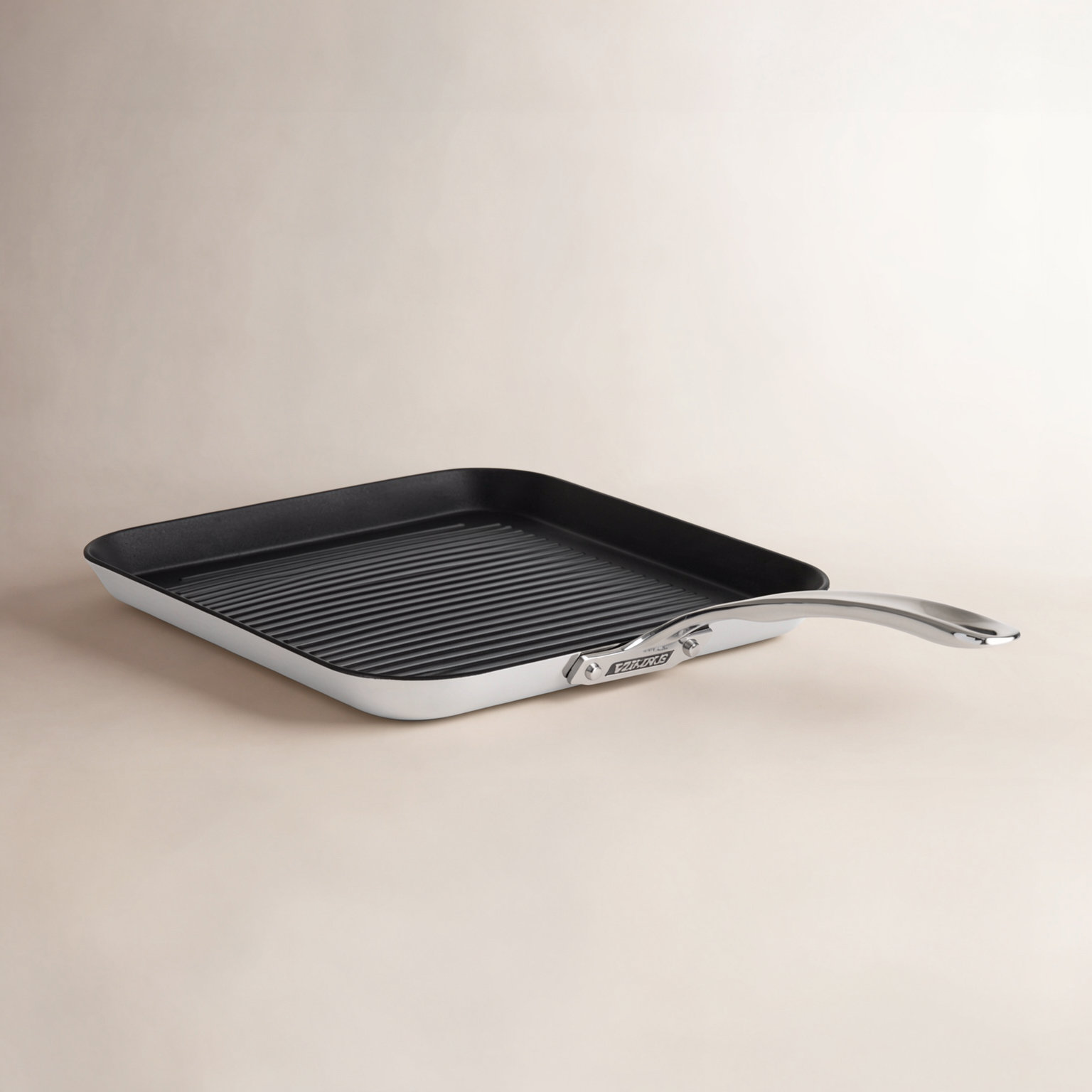 Viking 3-Ply Non-Stick Grill Pan