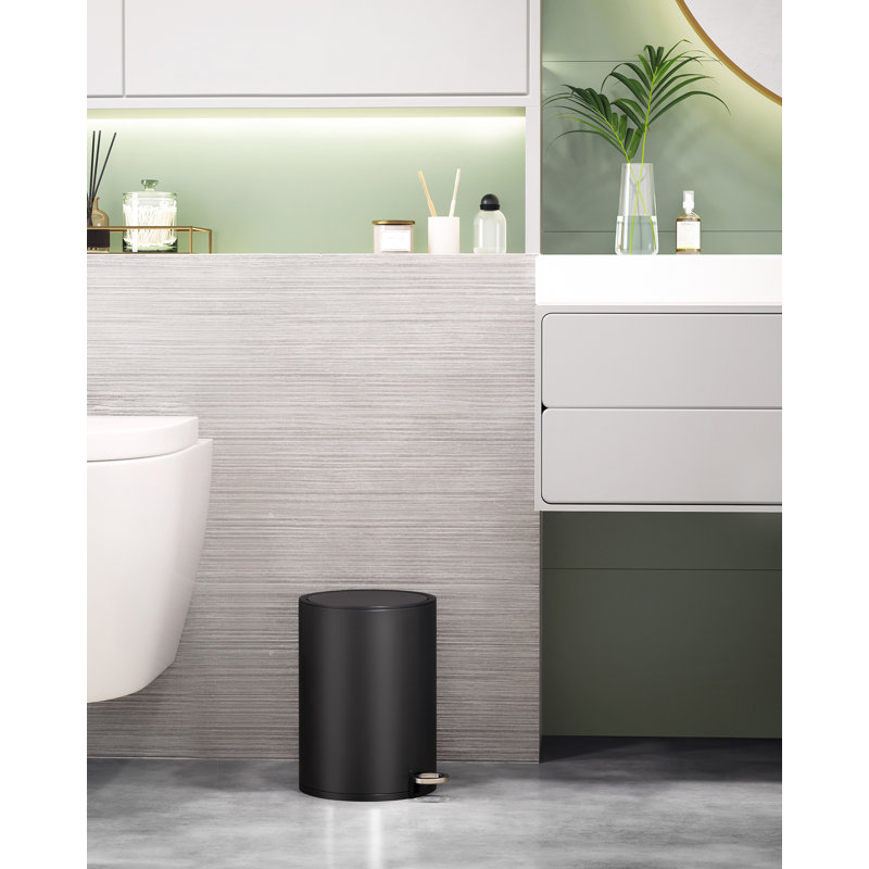 Rasto Step On Kitchen Trash Can - 3L, Black