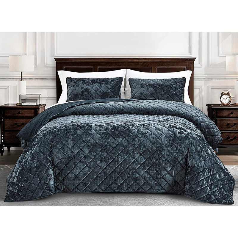 Diamond Stitch Reversible Plush Distressed Velvet Quilt Set, Storm Blue, Queen Quilt + 2 Standard Shams