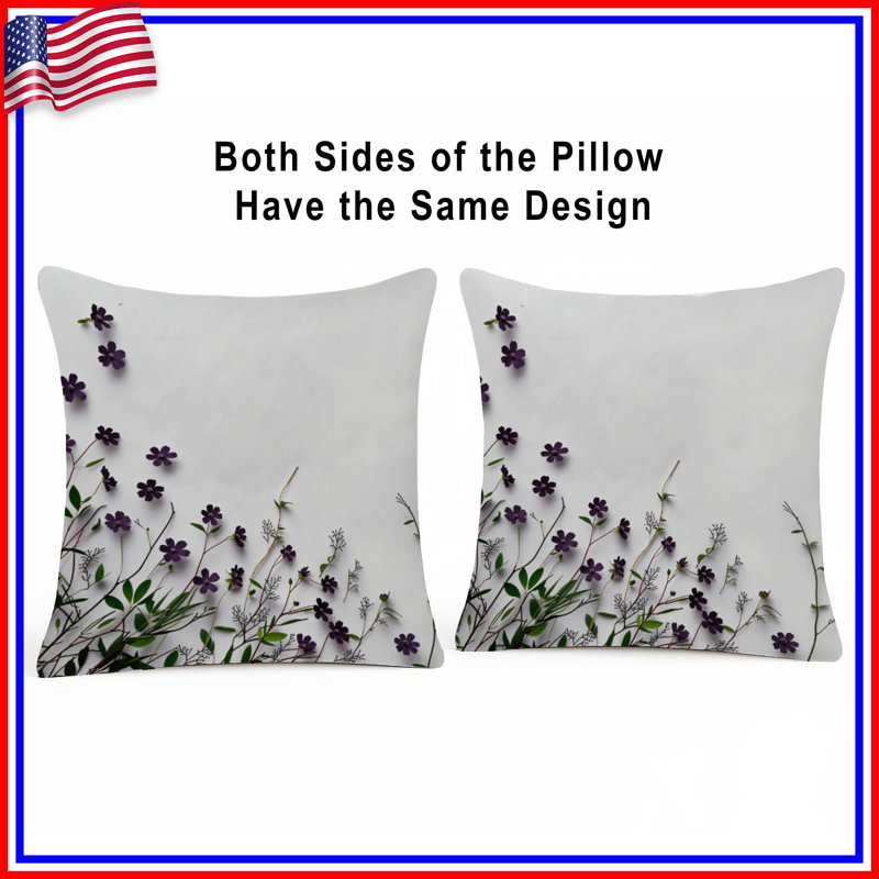 Coussin mauve à motif floral, 14 X 14 pouces