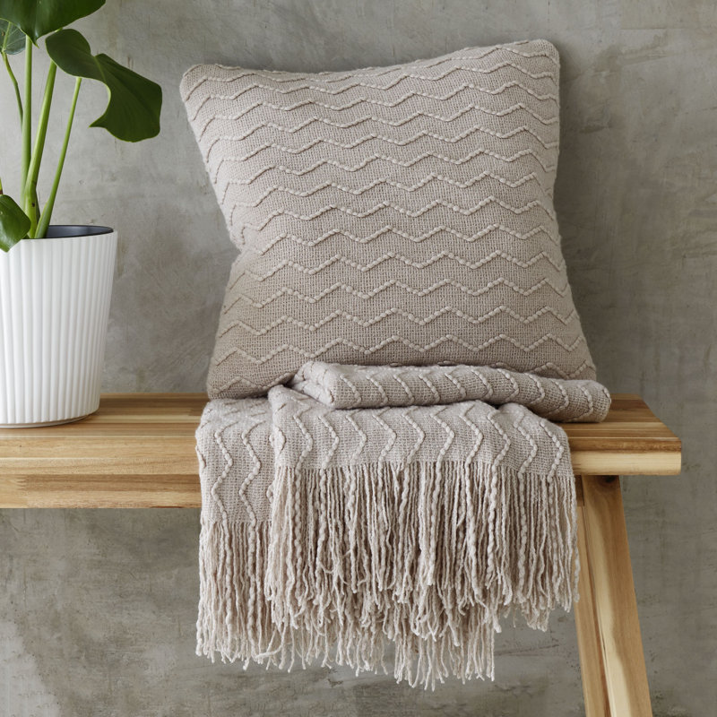 Chevron Knit Throw, Silver