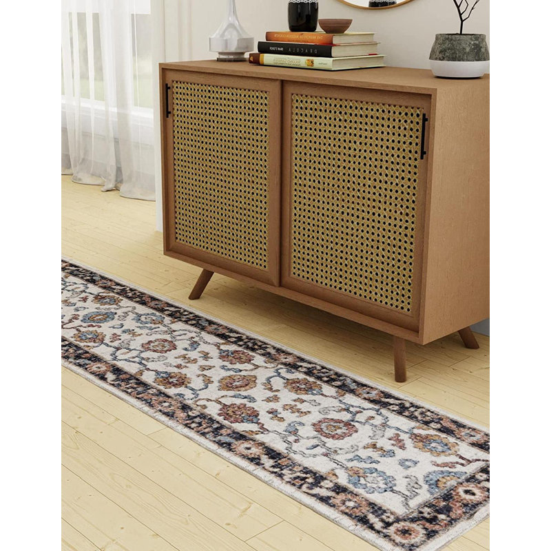Tapis d'intérieur Akmal, Tapis de couloir 2 pi x 6 pi
