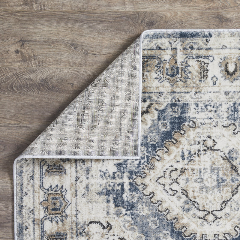 Aralynn Oriental Indoor Rug, Rectangle 5'3" x 7'3"