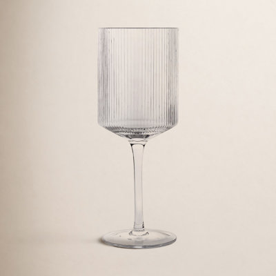 Harlow Ribbed Crystal Goblet