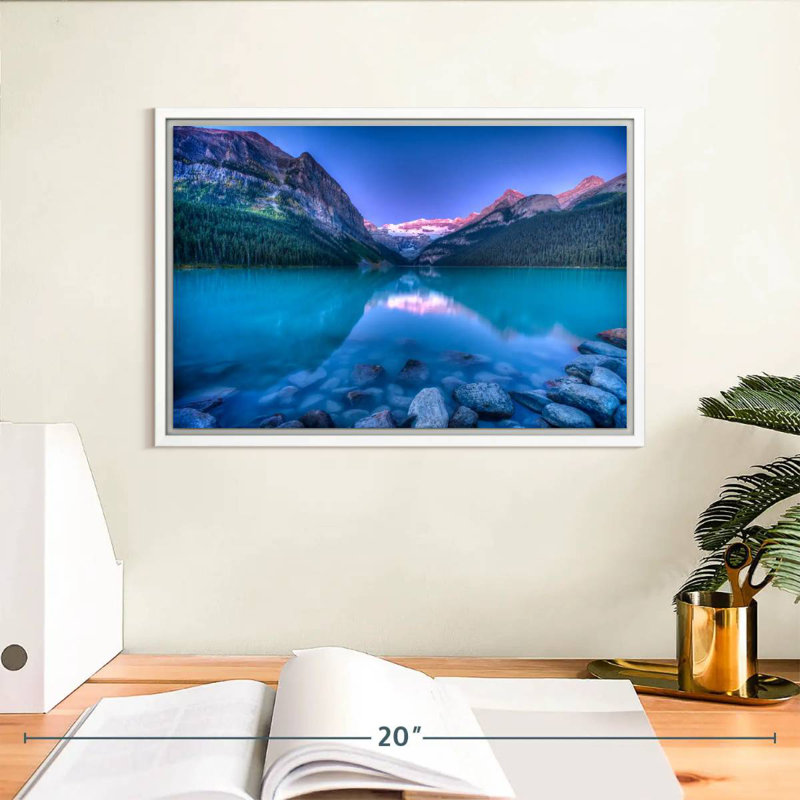 Lever de soleil magique de Lake Louise, Cadre flottant blanc, 13 po x 9 po
