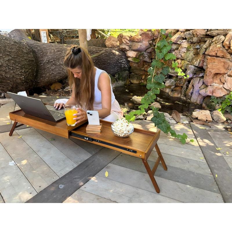 Plateau de table de petit déjeuner pour deux personnes - plateau de lit pour deux personnes à usage unique avec évidements à tasses - plateaux de nourriture pour manger sur le canapé, table de petit-déjeuner peu encombrante - prêt pour le cadeau - 