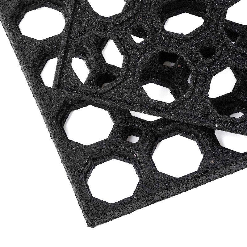 Honeycomb Small Outdoor Doormat with Open Back