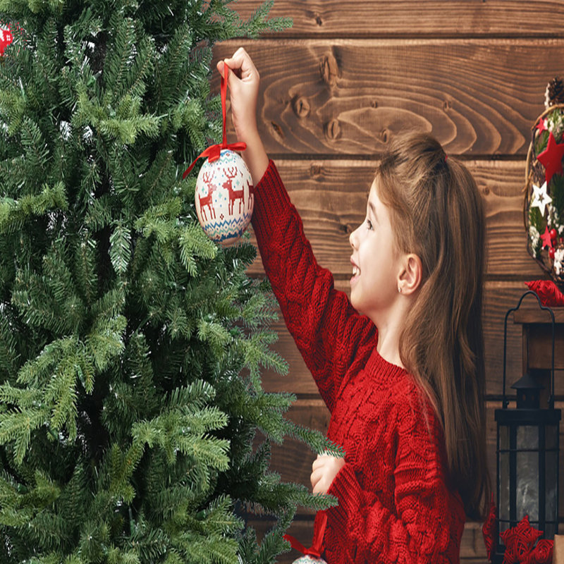 Arbre de Noël 4 pi en PVC vert + PE avec 919 pointes - arbre à charnières plein et luxuriant, assemblage facile, conception d'aiguille mixte réaliste