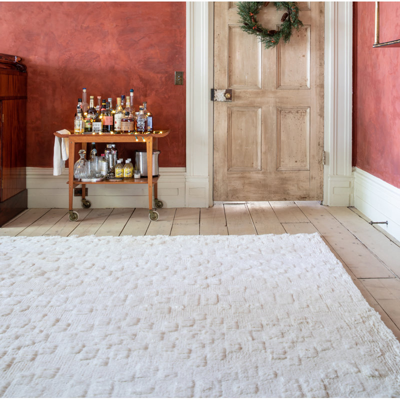 Samari Hand Tufted Area Rug in Ivory/Off White, Rectangle 7'6" x 9'6"