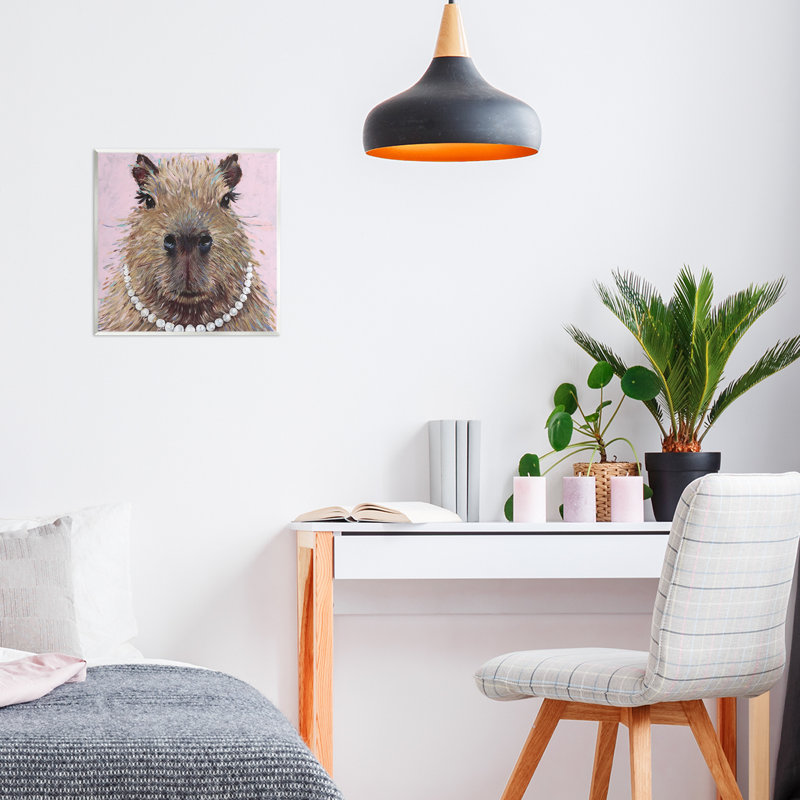 Plaque Capybara avec collier de perles, design Studio Bautista