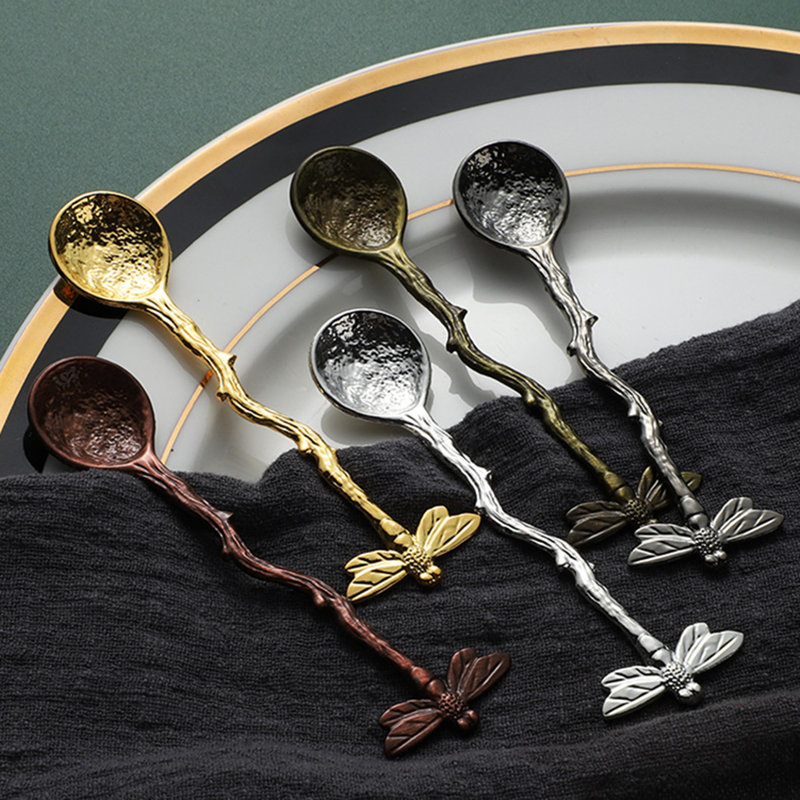 Cuillère à café à cuillère à café, Bronze rouge