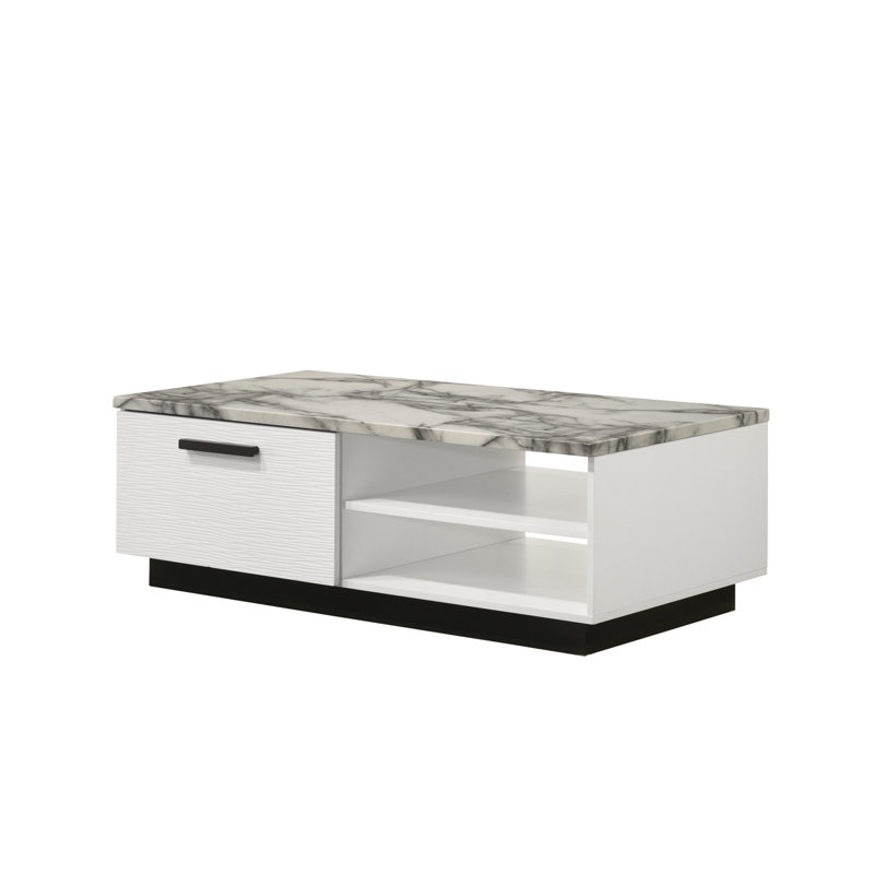 Table basse blanche avec plateau en faux marbre Matilda