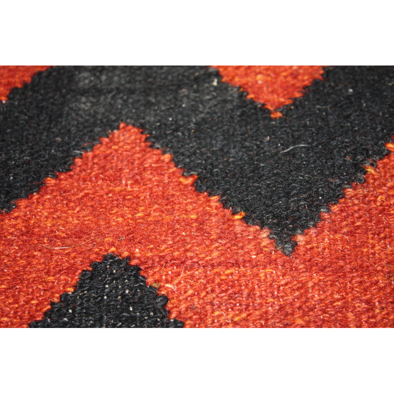 Eugene Chevron Wool Hand Woven Area Rug, Rectangle 140 x 200cm