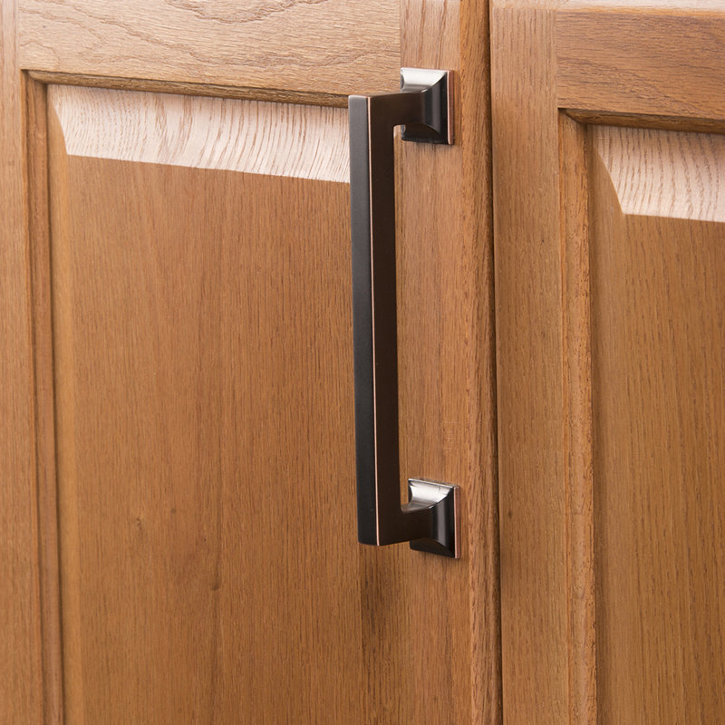 Poignée Studio Collection - Poignée d'armoire de 6 5/16 po centre à centre en bronze huilé - Quincaillerie transitionnelle pour tiroirs et armoires