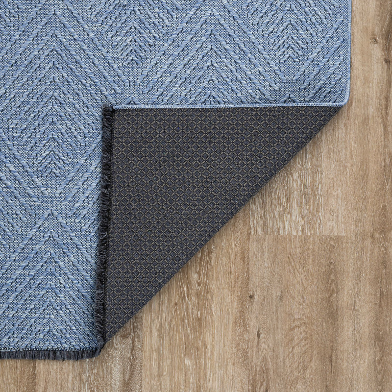 Tapis bleu antidérapant Breneisha, Rectangle 8 pi 10 po x 12 pi 2 po