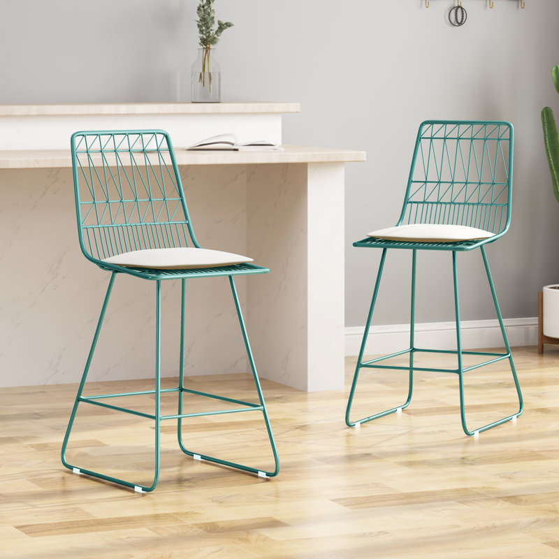 Tabourets de comptoir beiges avec structure en fer et coussin de 2 sièges imperméables