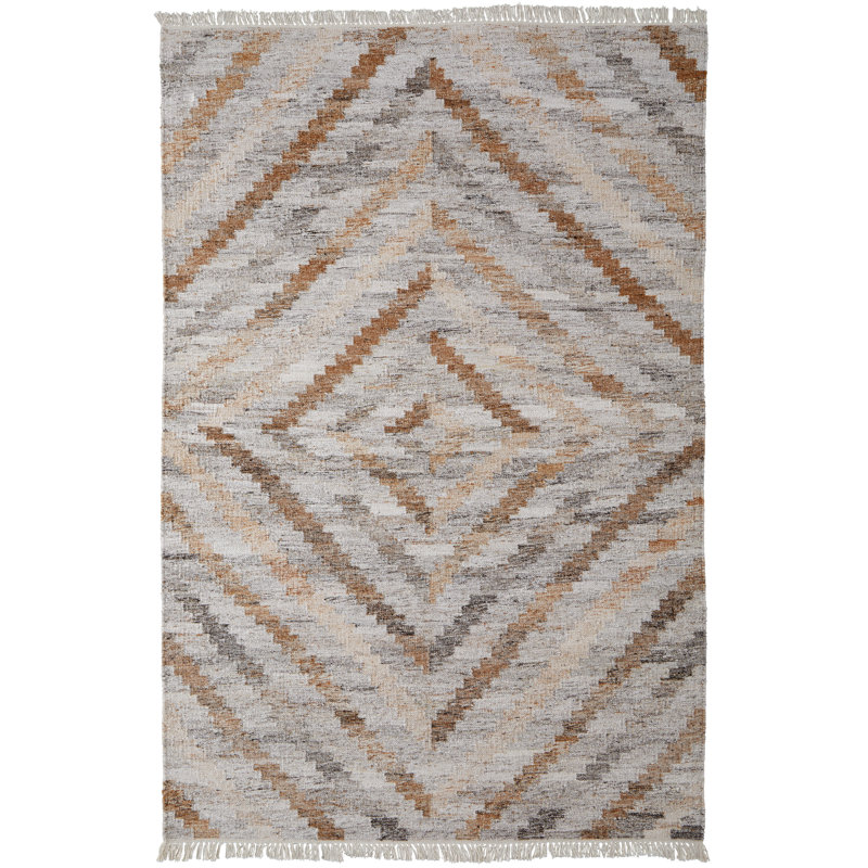Bunde Transitional PET Yarn Beige/Gray Rug, 3''-6" X 5''-6" Accent Rug, Rectangle 5' x 8'