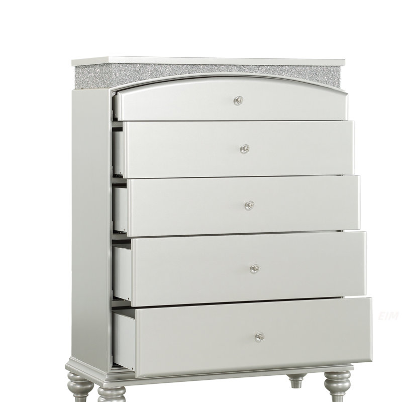 Commode à finition platine Maverick