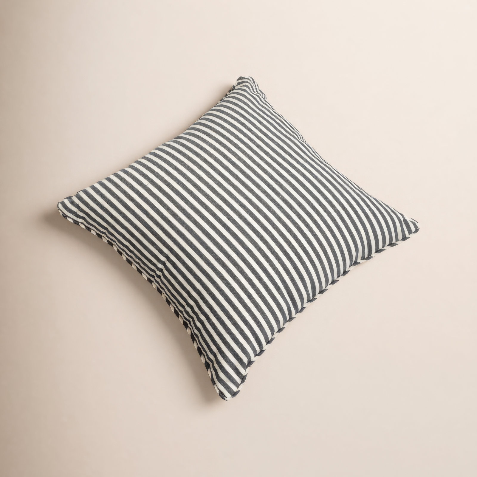 Laurens Outdoor Pillow, Navy, 18"H x 18"W