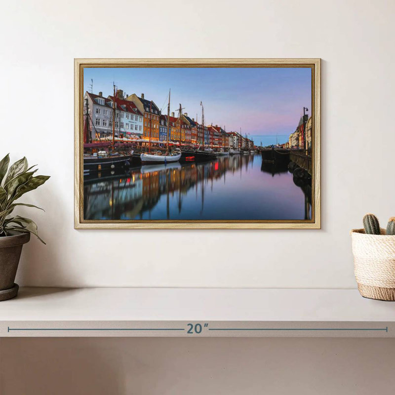 Nyhavn New Harbor, Cadre flottant en bois naturel, 13 po x 9 po