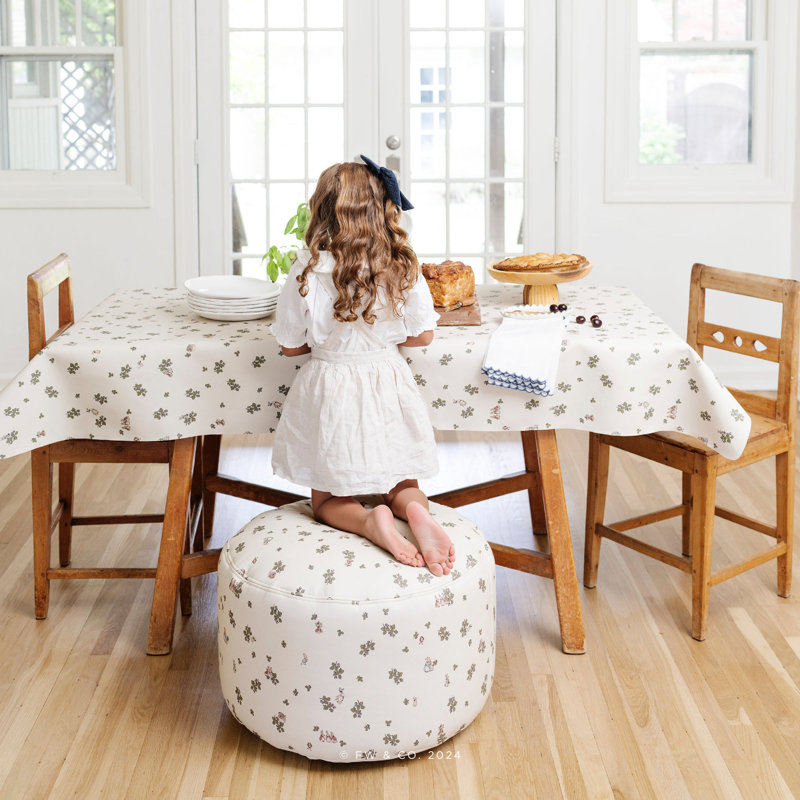 Circle Pouf
