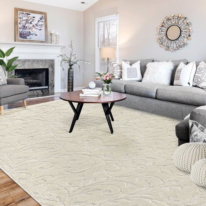 Friedan Solid Color Polyester Area Rug in Beige, Rectangle 3' x 5'