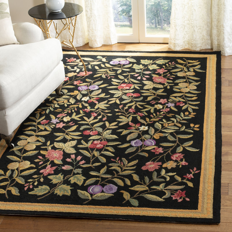 Tapis floral en laine crocheté à la main noir Kinchen, Rectangle 9 pi x 12 pi