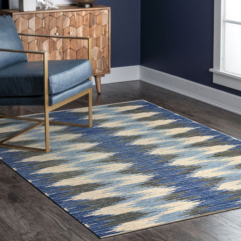 Hawn Indoor Rug, Rectangle 5' x 7'