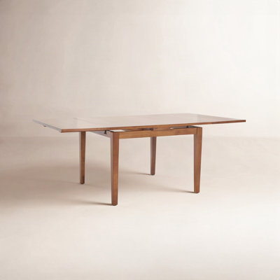 Arizona 69.5'' Extendable Dining Table